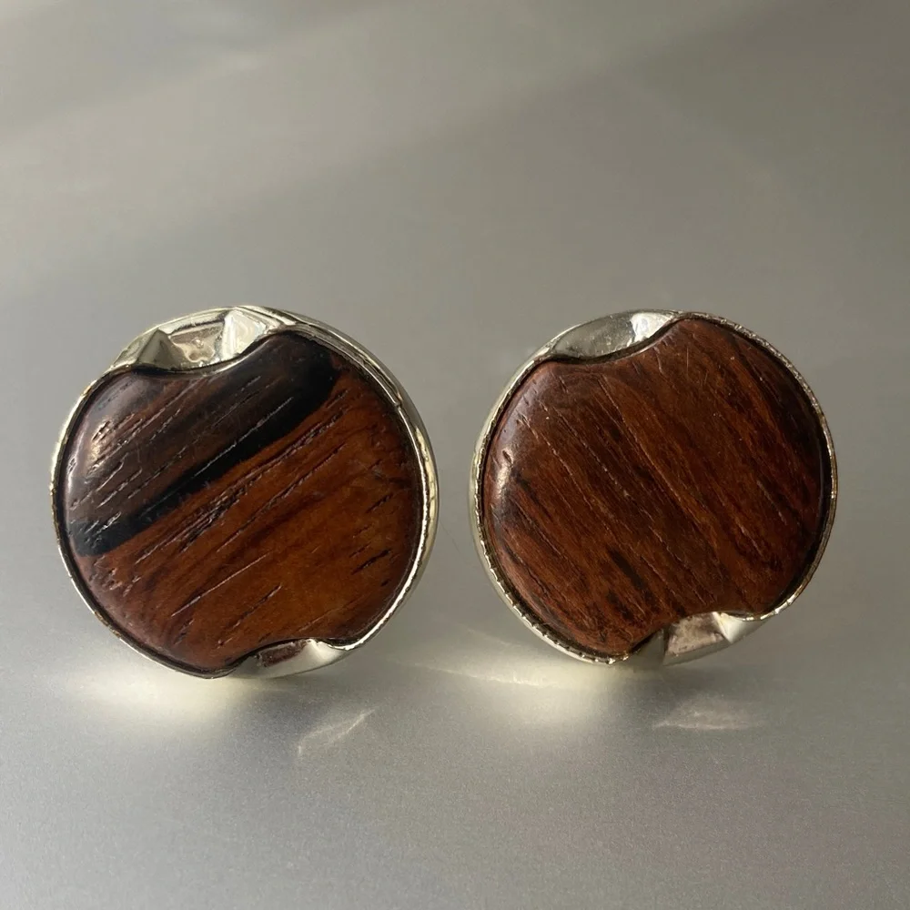 Vintage Brown Wood and Silver Tone Round Cuff Links